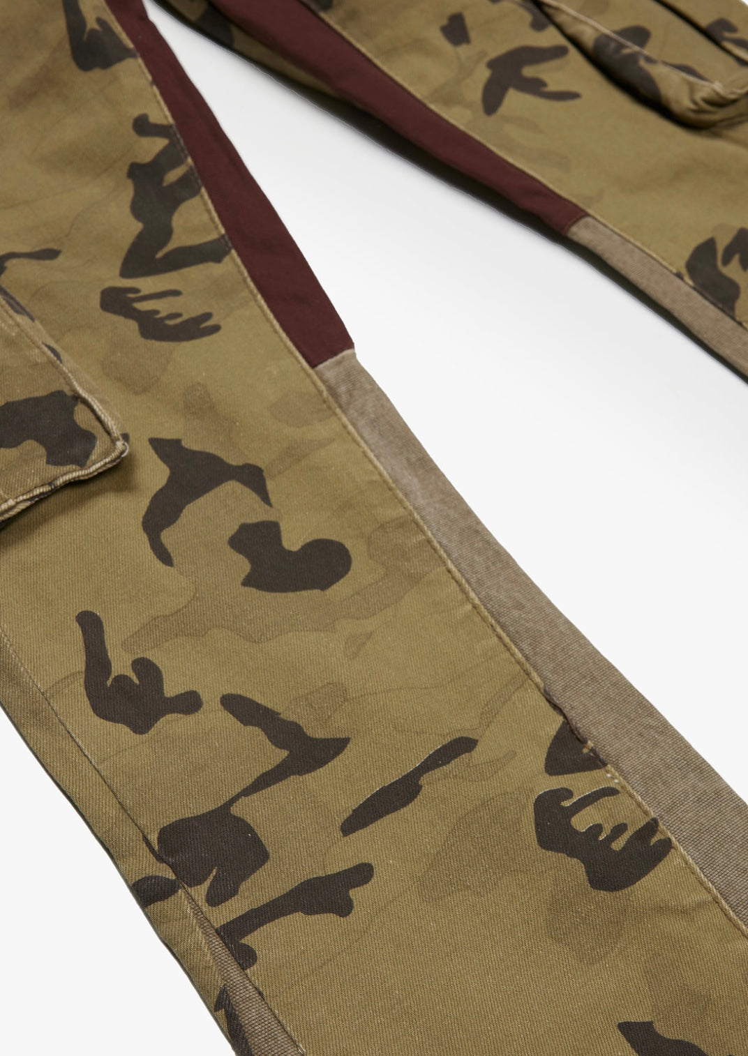 VALABASAS COMMANDER Camo