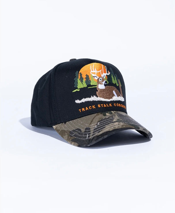 REFERENCE Deer Tracker (Black/Camo)